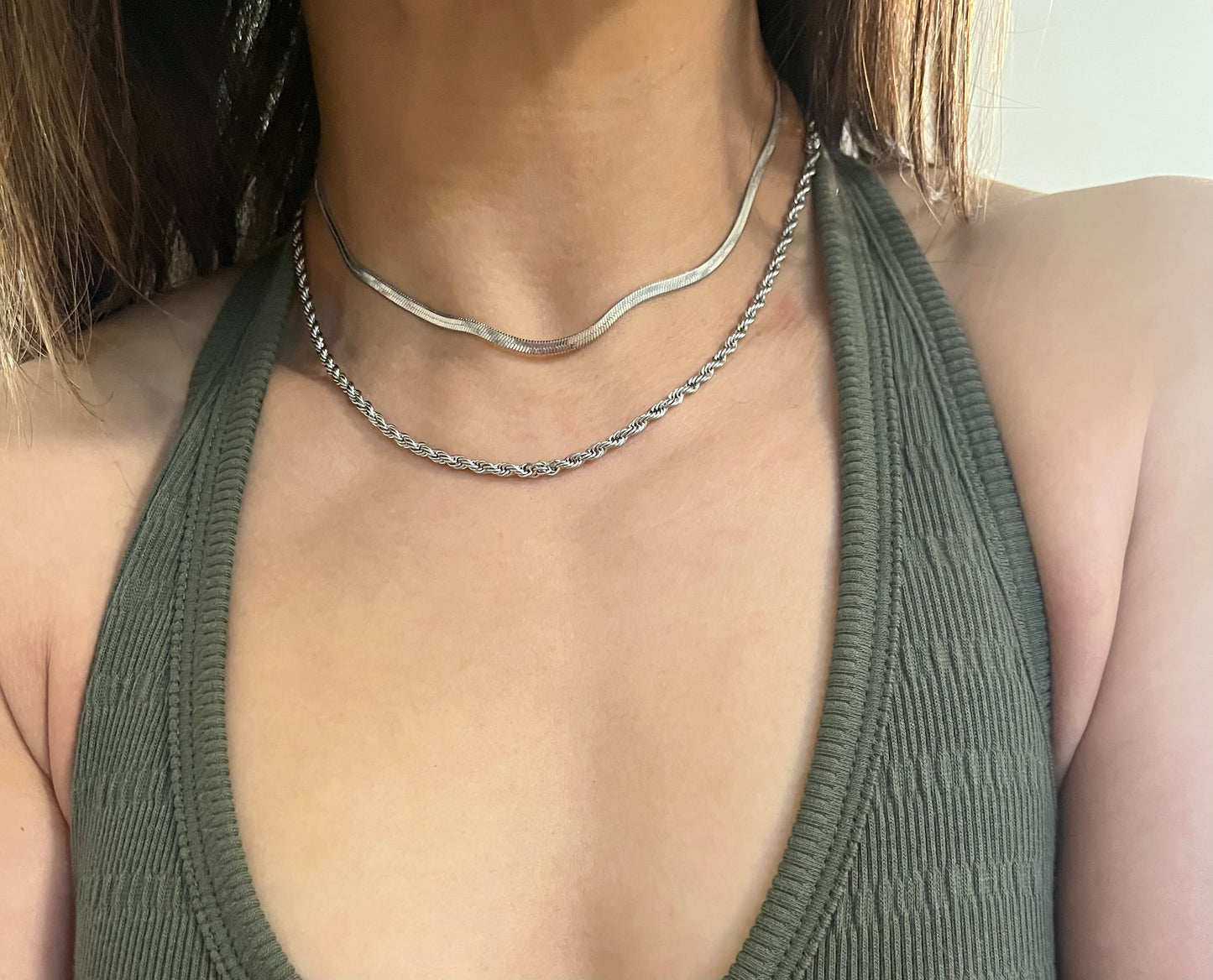 Modern Muse Twist Necklace